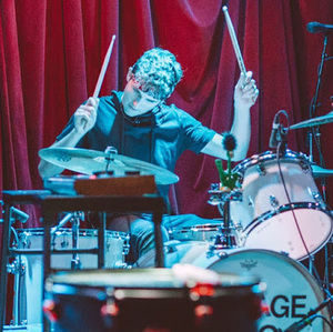 Meet your Posher, Alec